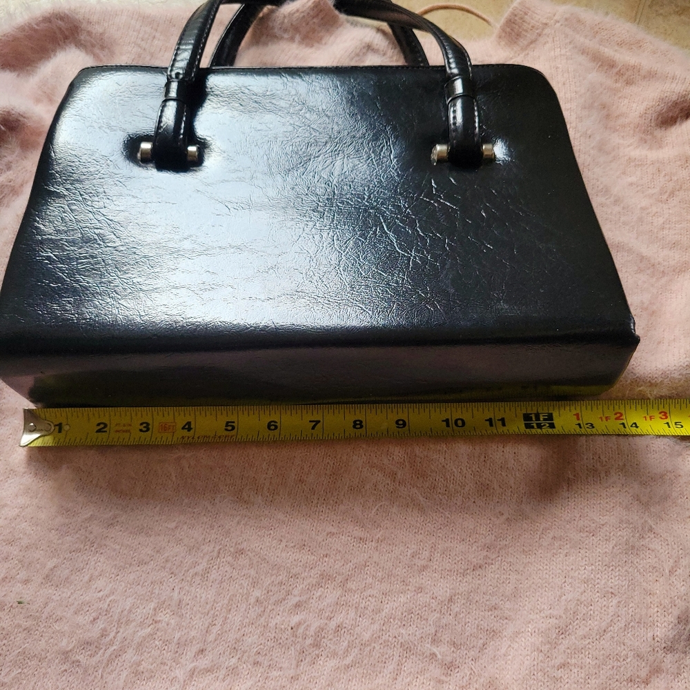 Vintage Black Structured Shoulder Bag - Picture 6 of 8
